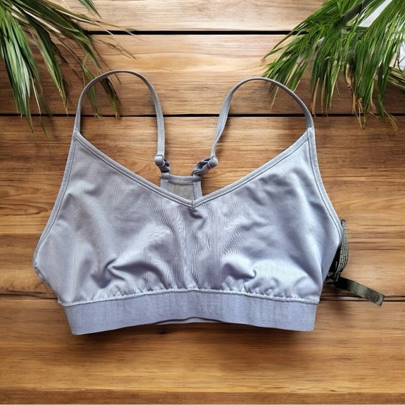 VICTORIA’S SECRET PINK ACTIVE Ultimate Lightly Lined Sports Bra - Size S-DD - Picture 4 of 14